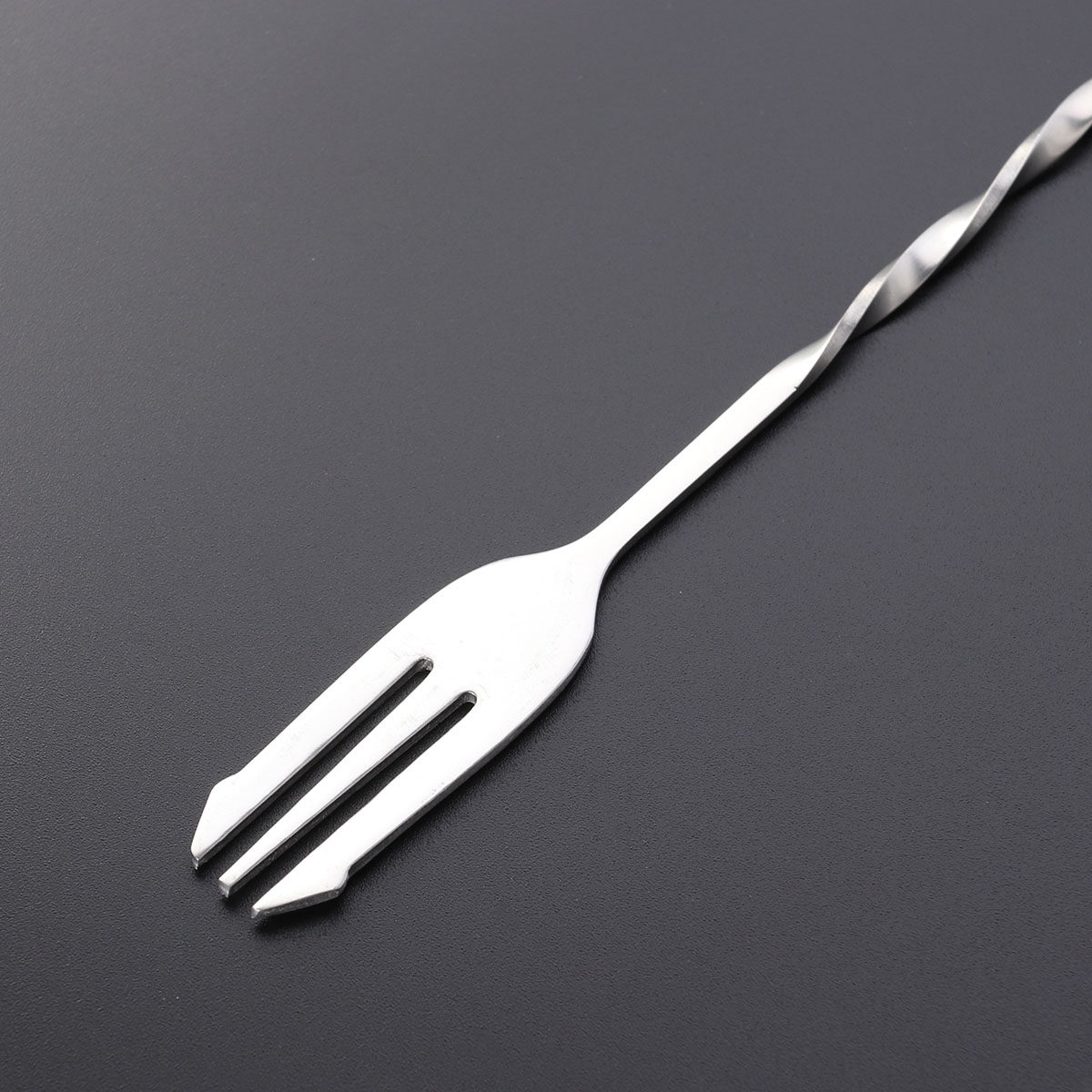 شوكة خلط الكوكتيل من الفولاذ ا - مراجعة Bar Spoon Twisted وسعره