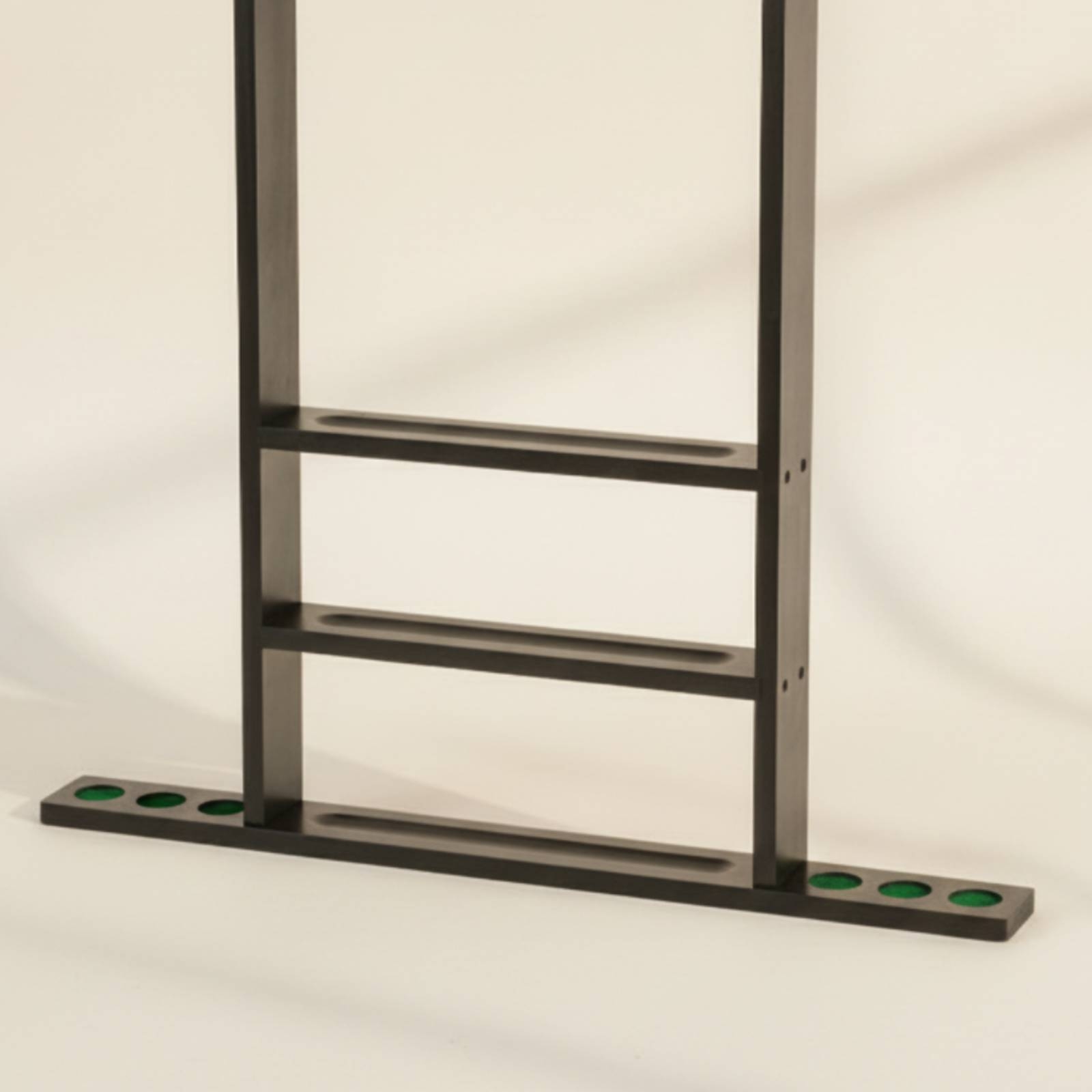 حامل عصي البلياردو مع مساحة تخ - مراجعة Home Bar Accessories وسعره